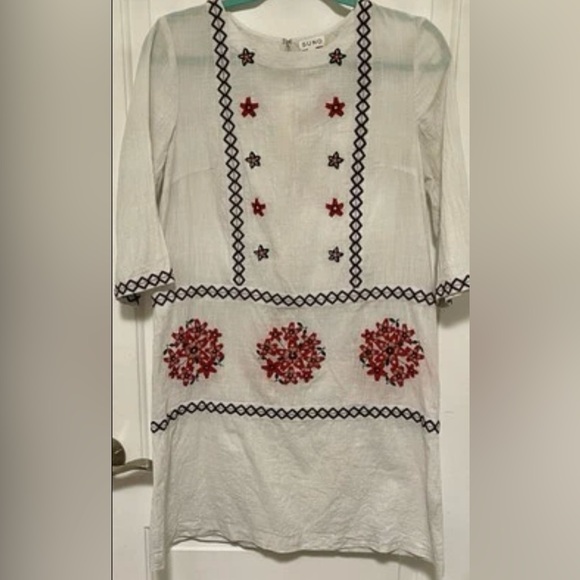 Suno White Embroidered Tunic Dress Boho Cottagecore Floral Appliqué Size 6 - Picture 2 of 14